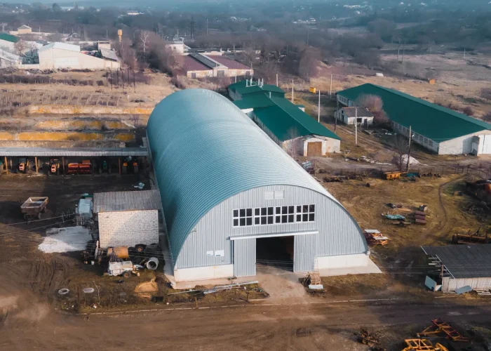SANT&K-hangar-autoportant-agricol-main